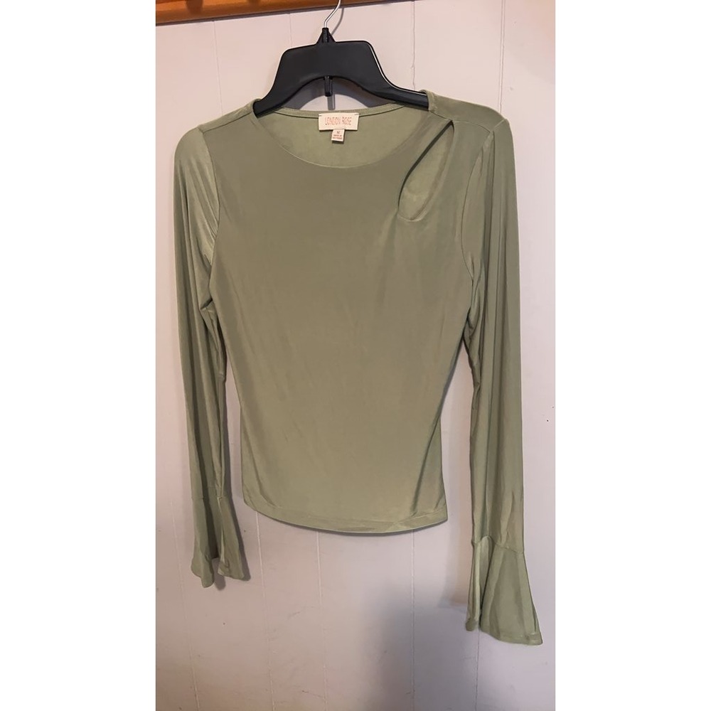 London Rose Women's Long Sleeve Cutout Top
